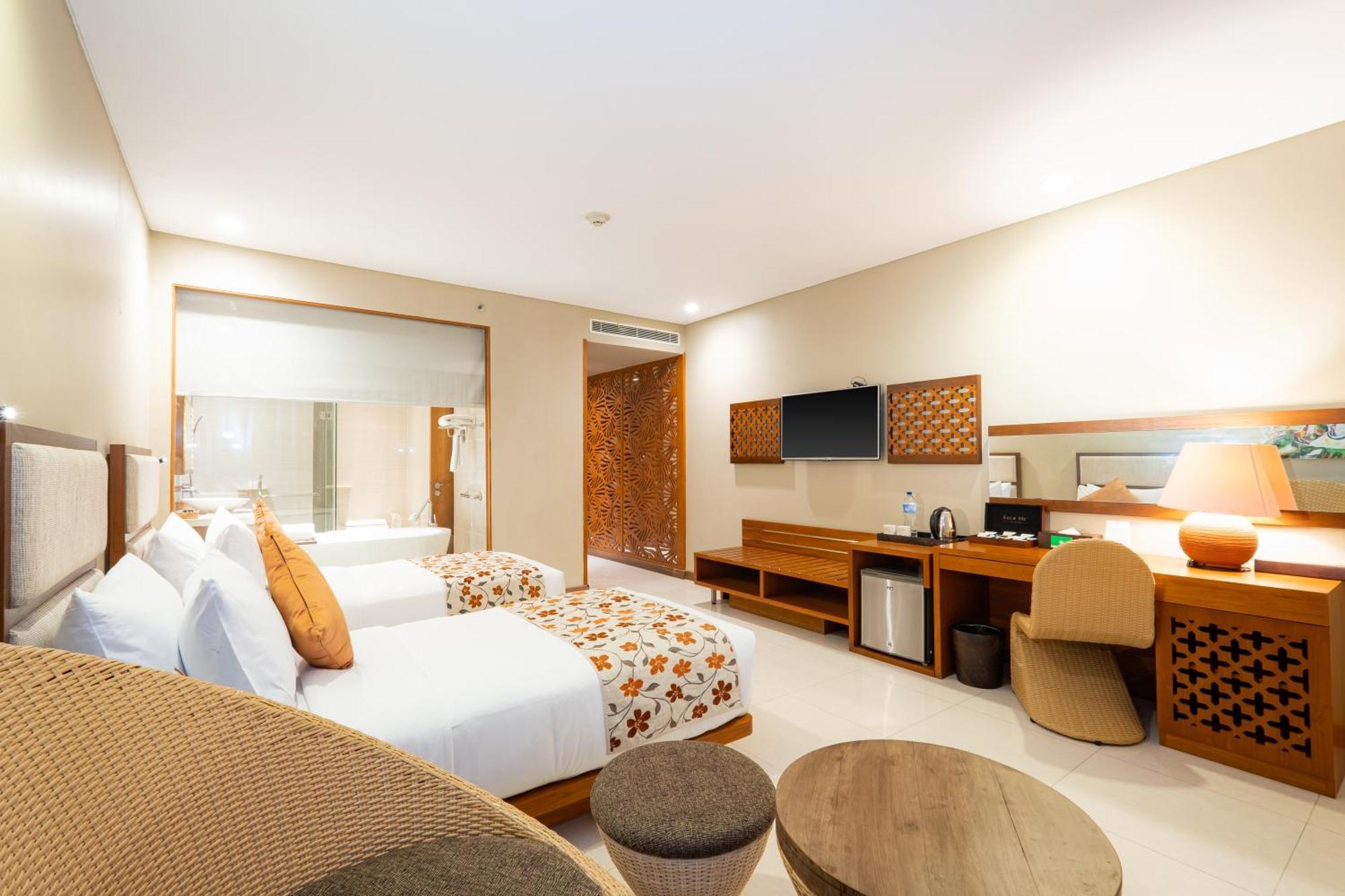 Vouk Hotel And Suites Nusa Dua  Exterior photo