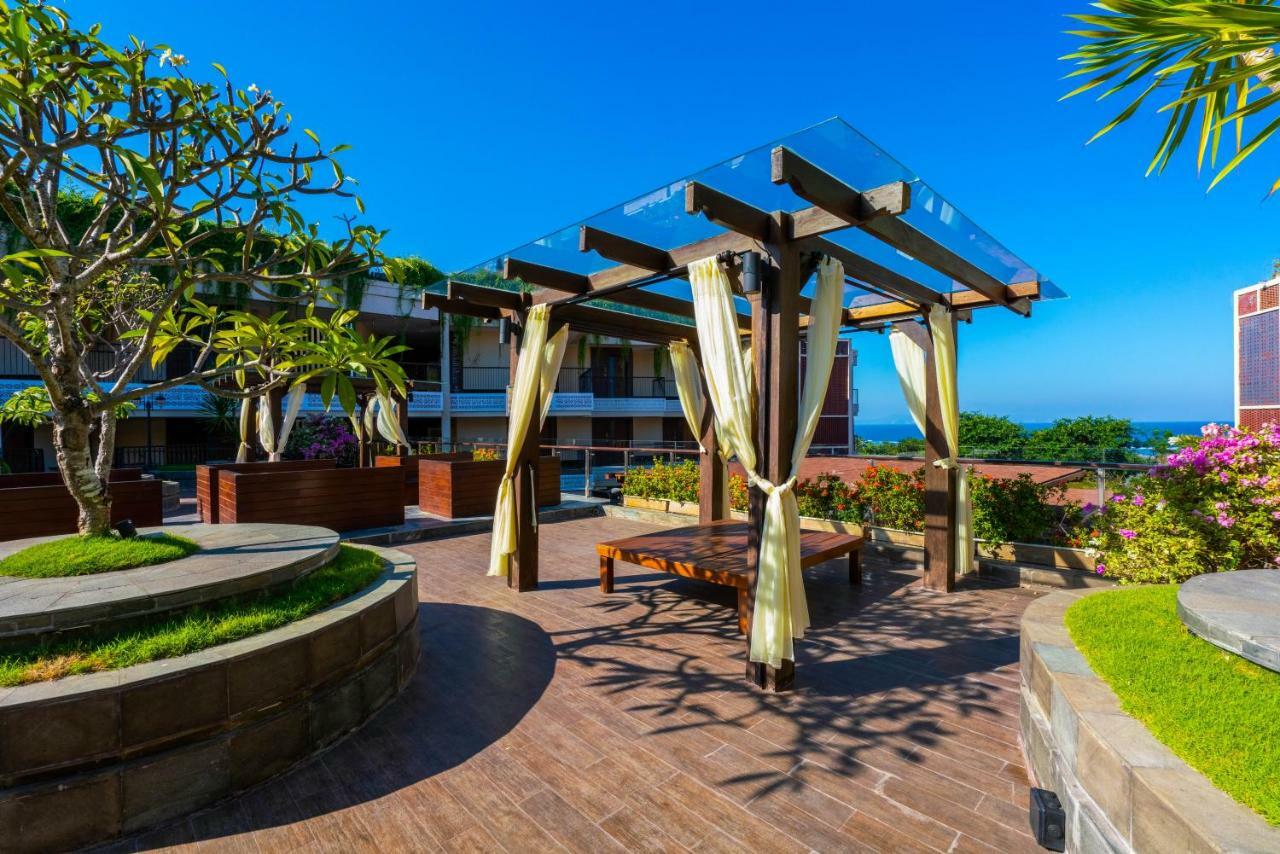 Vouk Hotel And Suites Nusa Dua  Exterior photo